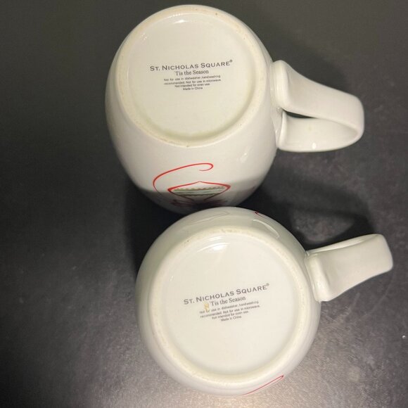Set of 2 Vintage St. Nicholas Square ‘TIS THE SEASON Christmas Porcelain Mugs - Picture 8 of 9